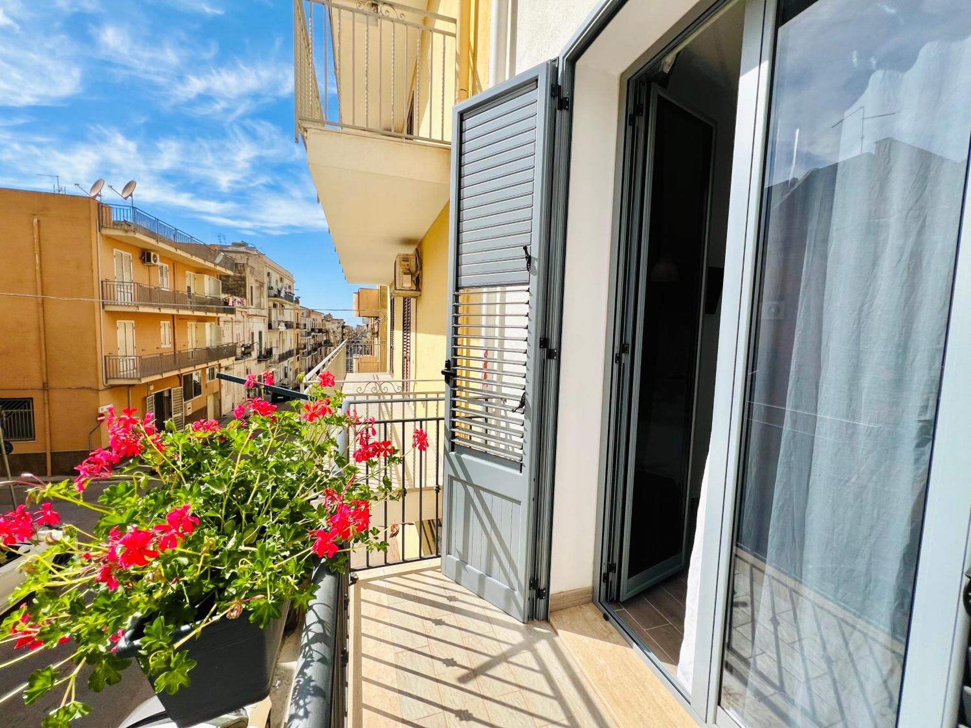 Domus Livi Hotel Cinisi Exterior photo